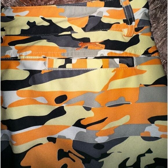 Slazenger Camo Golf Skort Skirt with Shorts Women's Multicolor Pockets sz 8 EUC - Picture 2 of 8